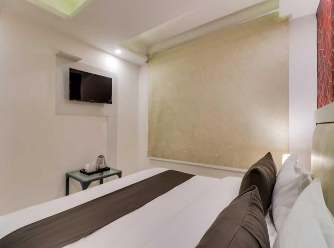Hotel O Galaxy Stay New Delhi Extérieur photo