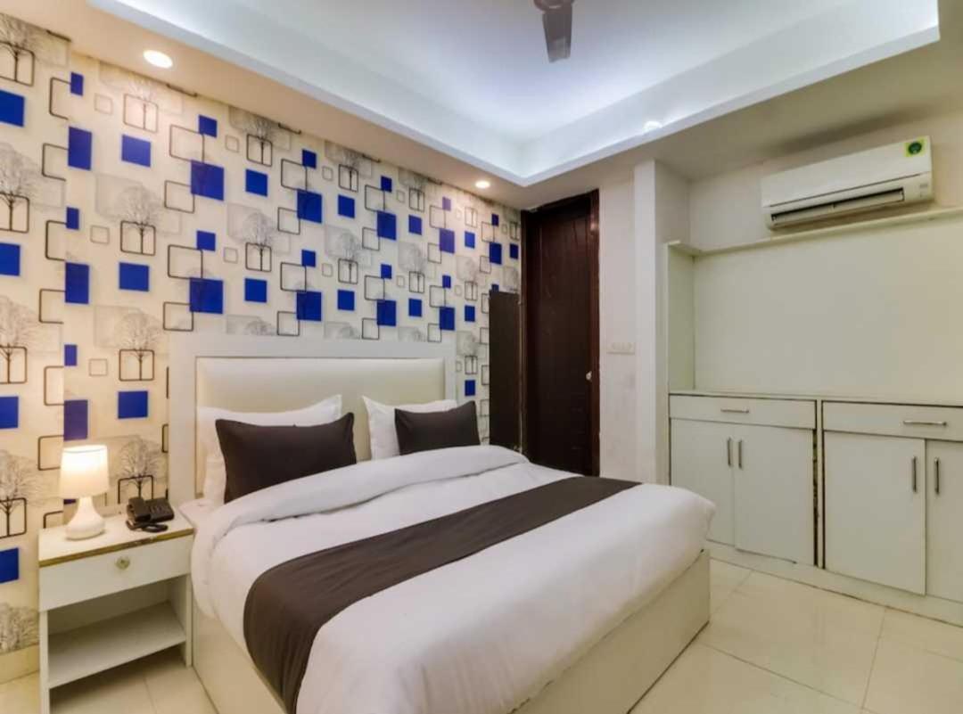 Hotel O Galaxy Stay New Delhi Extérieur photo