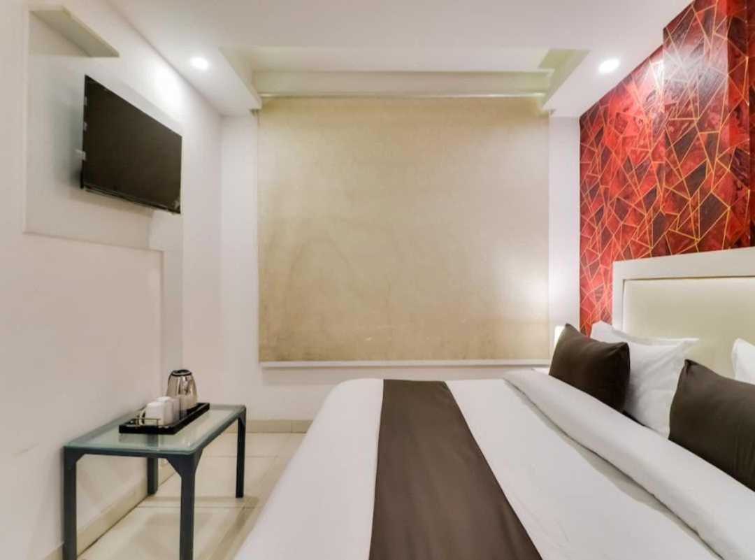 Hotel O Galaxy Stay New Delhi Extérieur photo