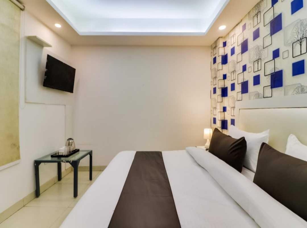 Hotel O Galaxy Stay New Delhi Extérieur photo