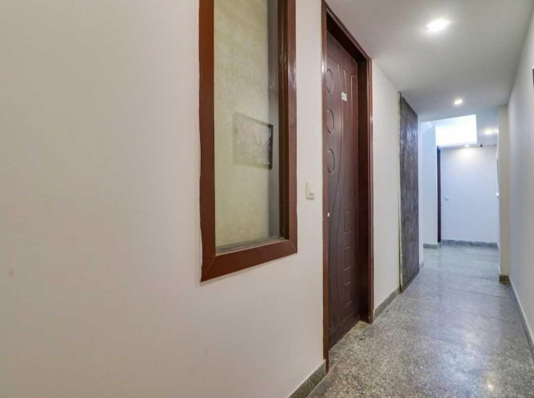 Hotel O Galaxy Stay New Delhi Extérieur photo